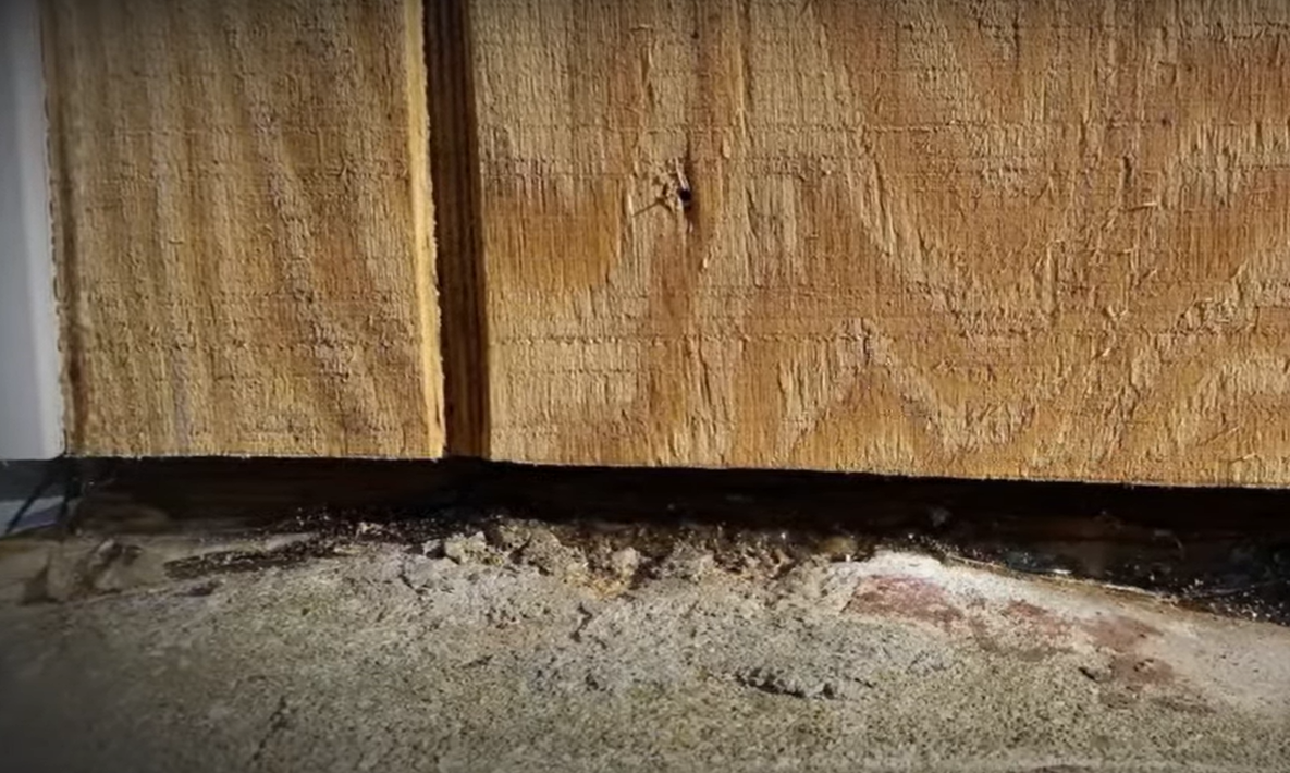 How to Waterproof Painted Wood Furniture for Outdoors? WaterproofWiki