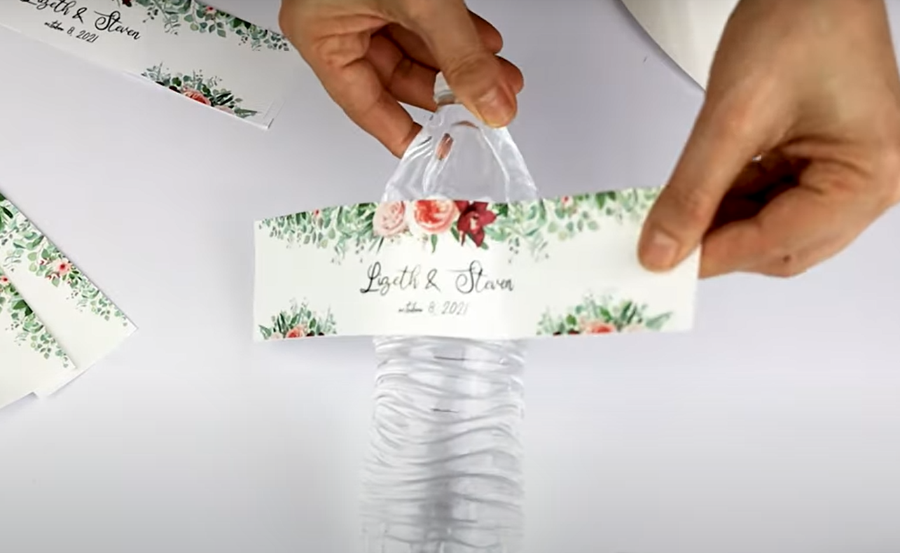 How to Make Water Bottle Labels Waterproof? WaterproofWiki